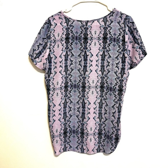 2/$15 Olivaceous - Snakeskin top - Picture 6 of 7